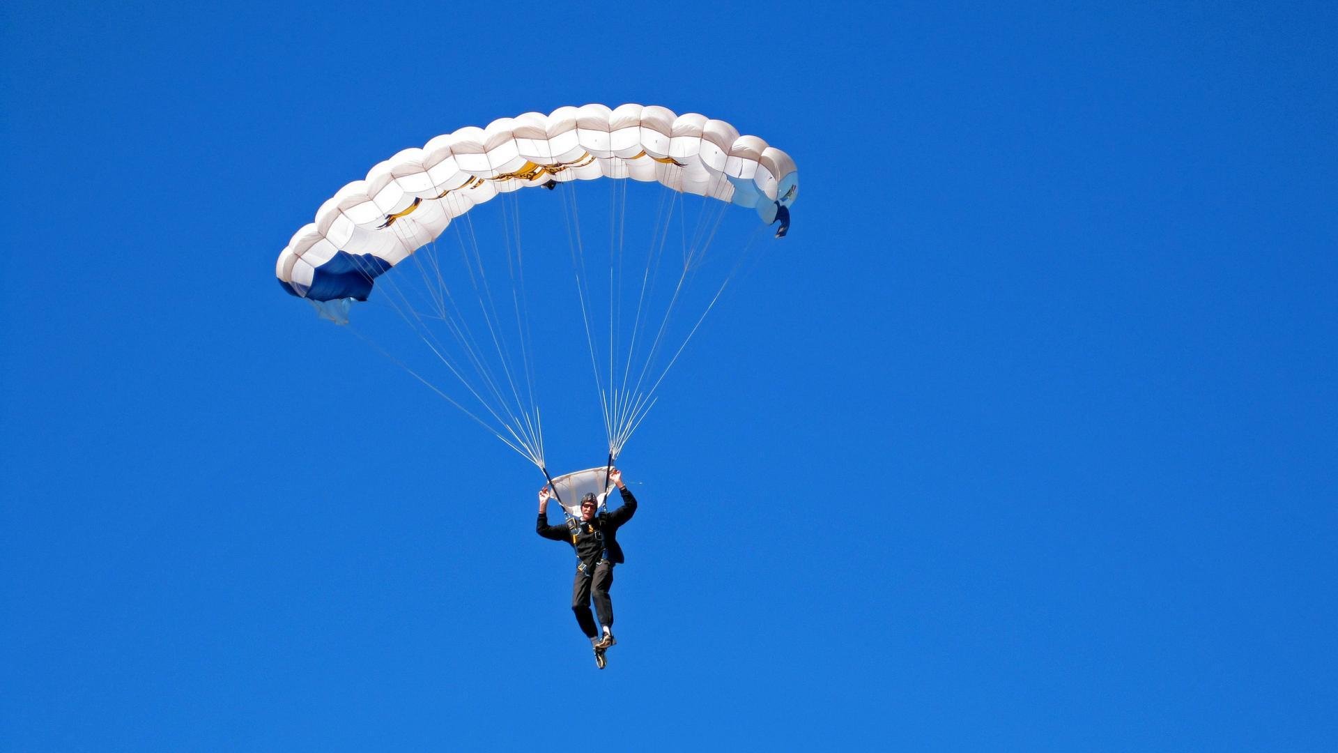 “德甲胜负瞬间决定联赛走向”，德甲连续不胜纪录